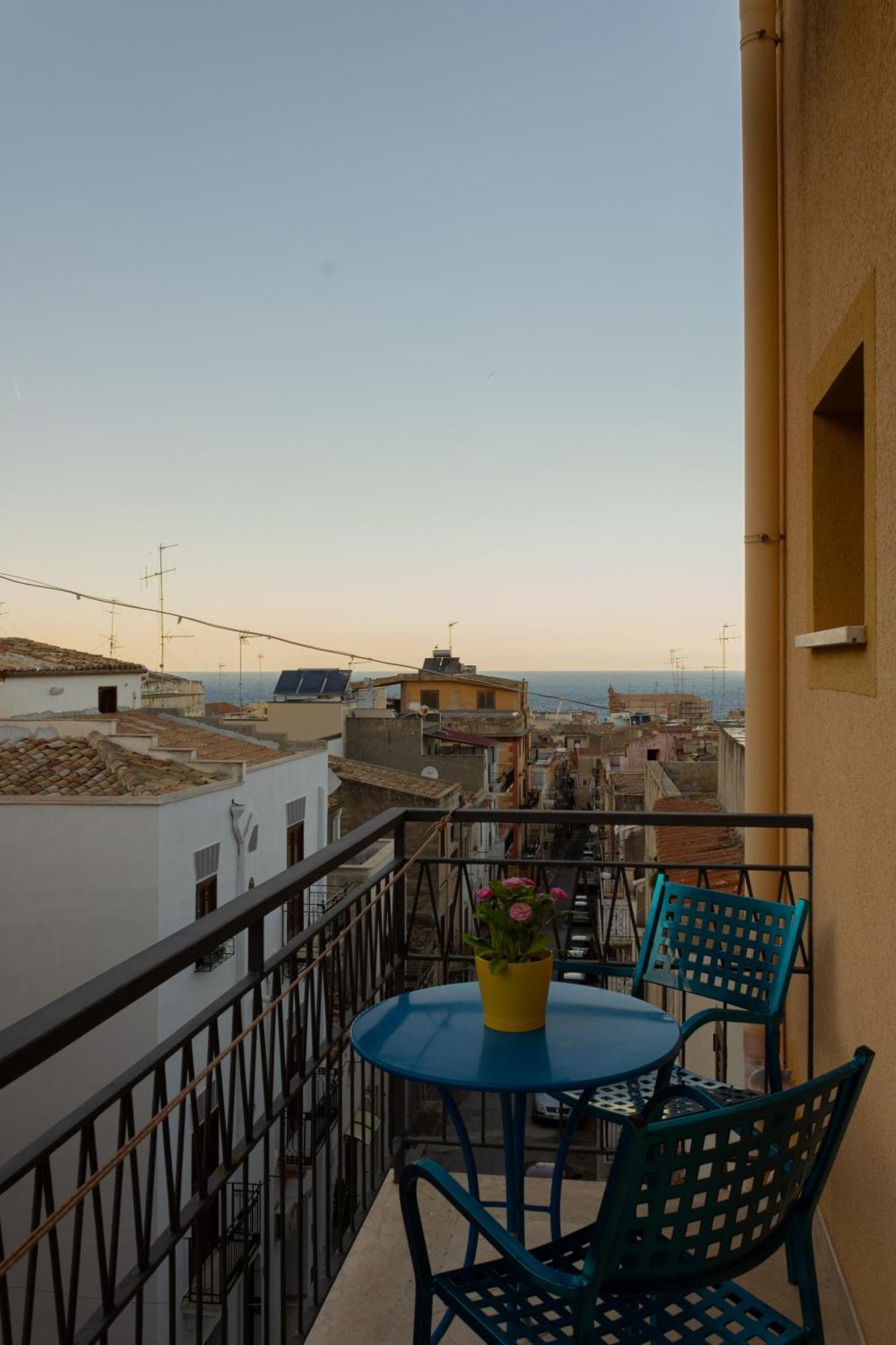Affittacamere Le Scale Castellammare del Golfo Exterior photo